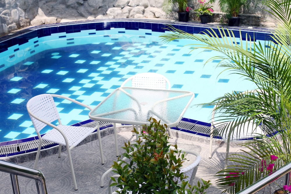 Ayaana Boutique Hotel 42/45
