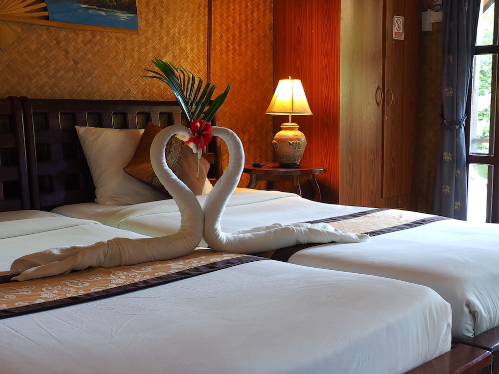 Bailan Beach Resort 38/78
