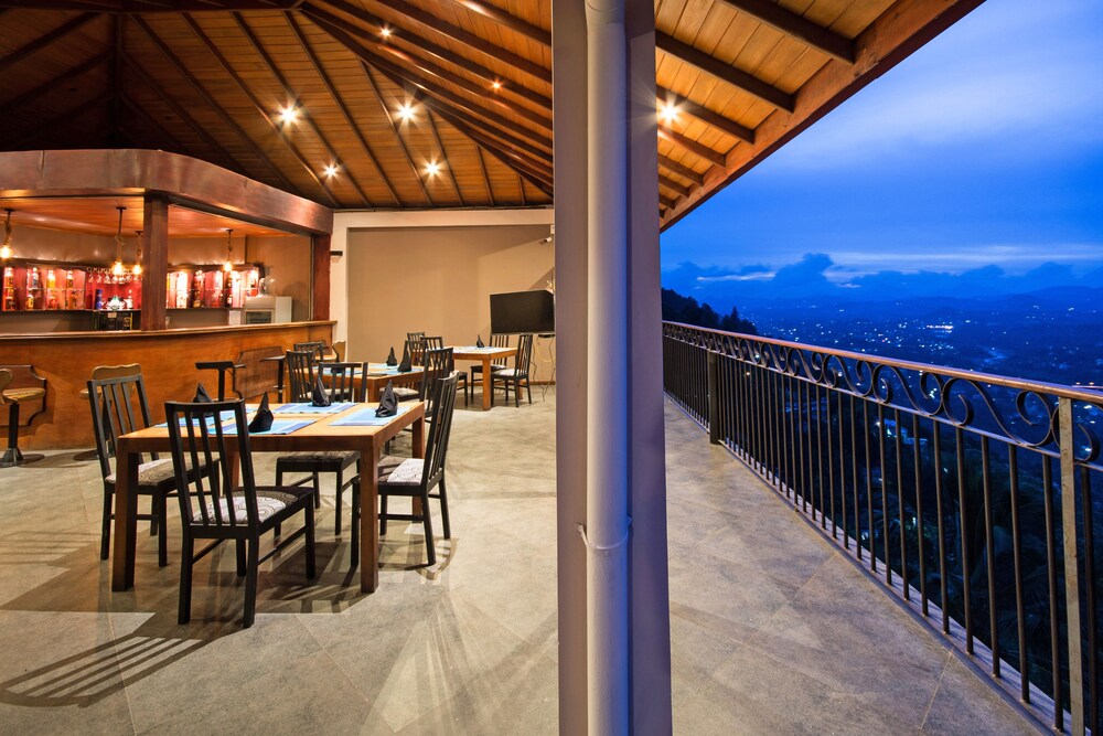 Ceyloni Panorama Resort 48/59