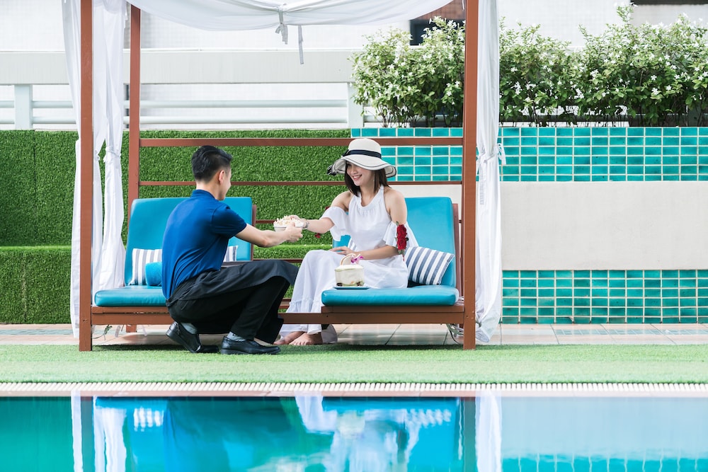 Evergreen Place Siam by UHG 36/72