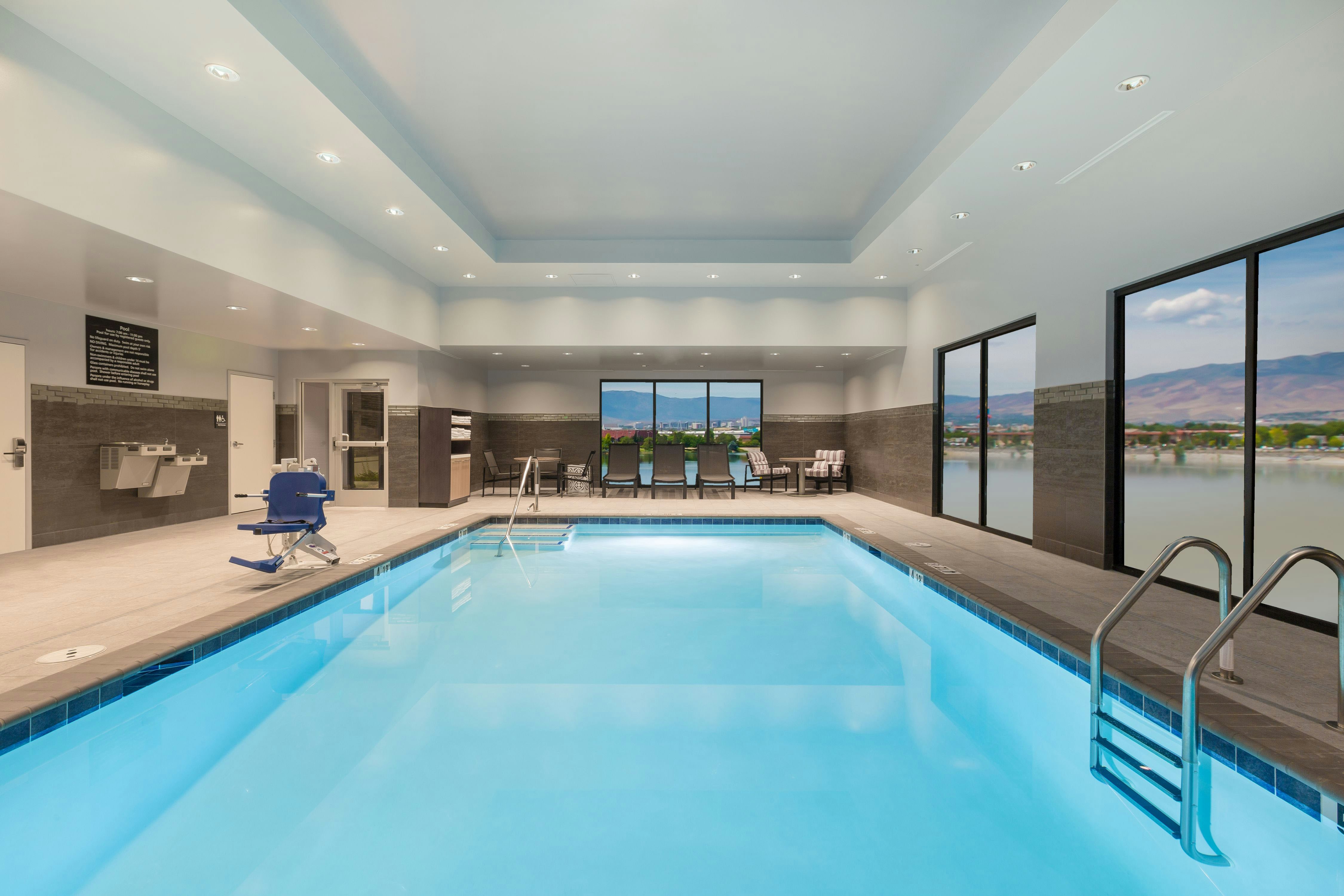 Hampton Inn & Suites Reno/Sparks 15/38