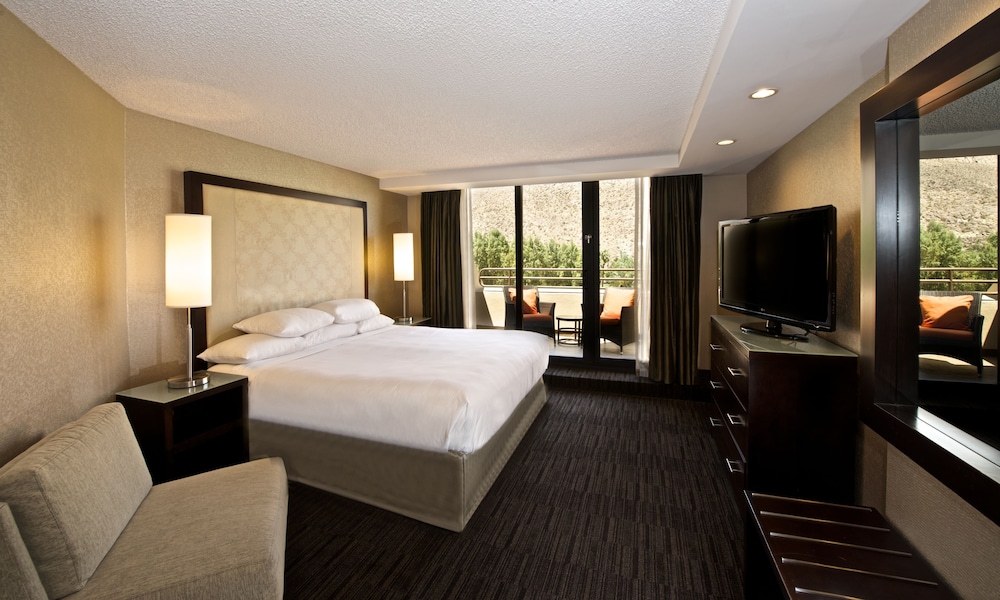 Hyatt Palm Springs Formerly Hyatt Regency Suites Palm Springs 17/59