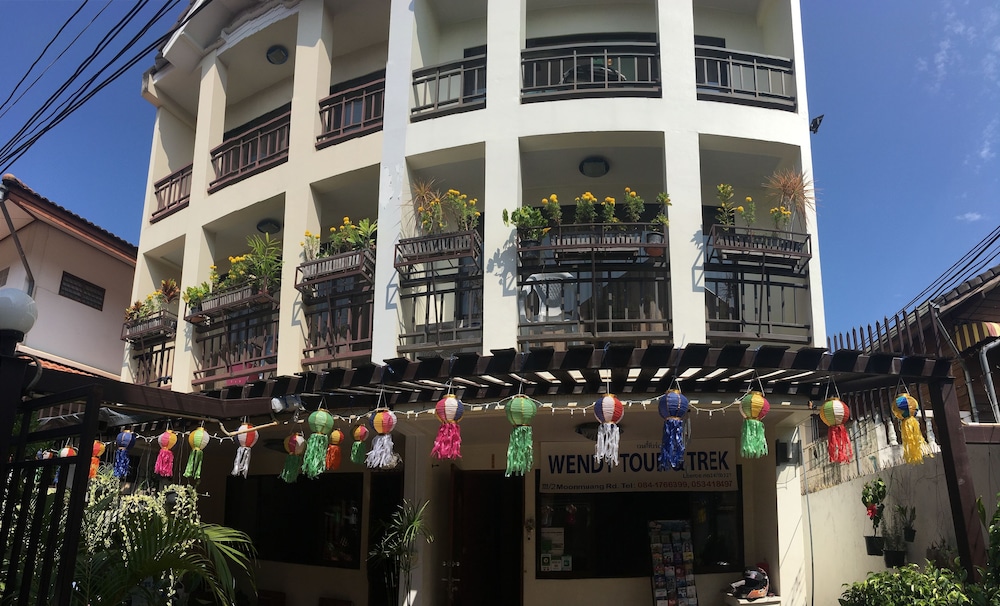 Miracle Boutique Chiang Mai 5/61