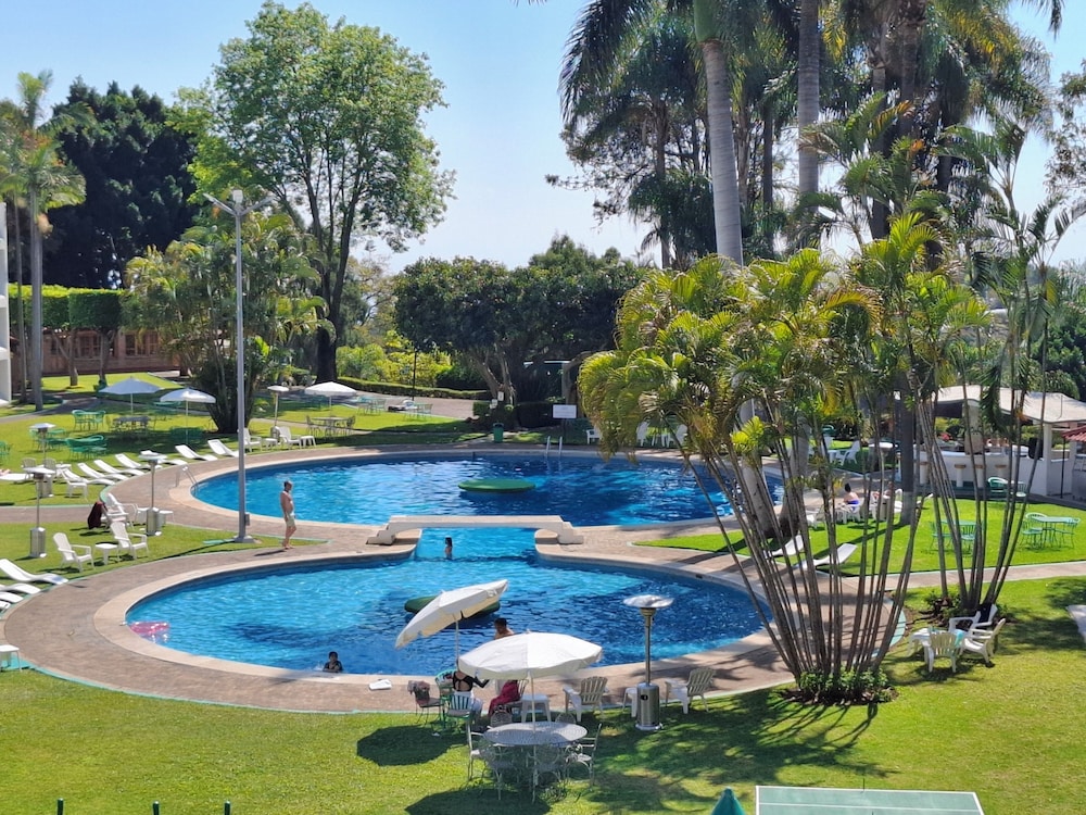 Aristos Cuernavaca 55/57