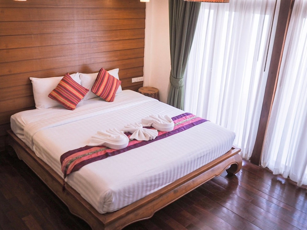 Rustic Guesthouse 13/50