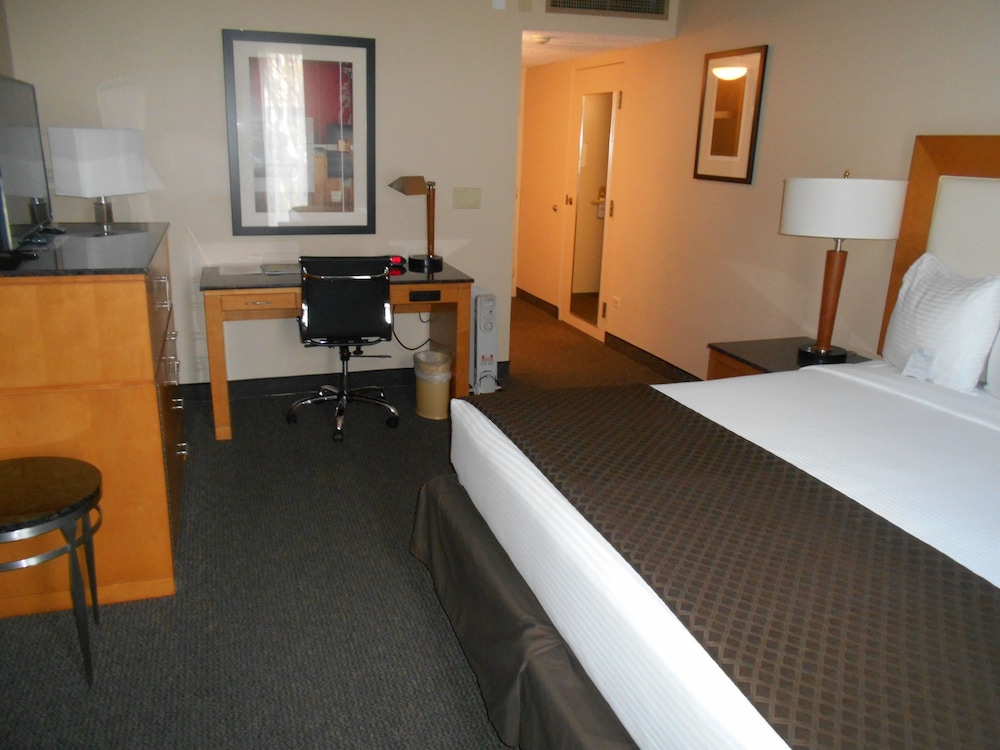 Red Lion Inn & Suites Olympia, Governor Hotel 28/37