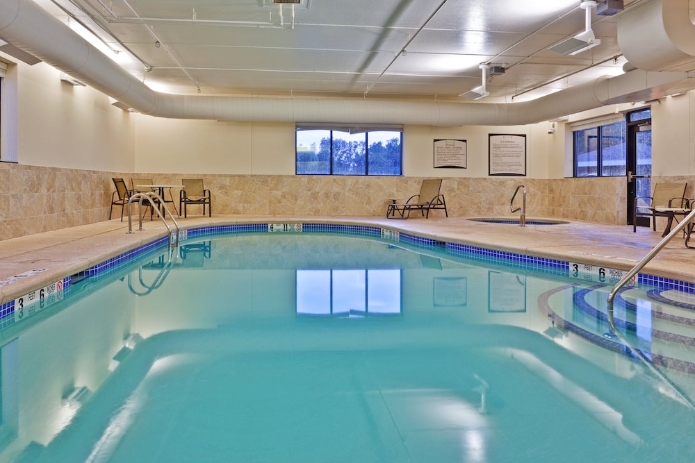 Staybridge Suites Buffalo 65/76