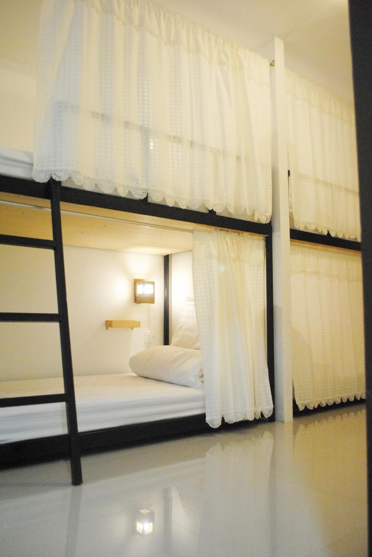 Female Dorm, Female Only, 4 Beds