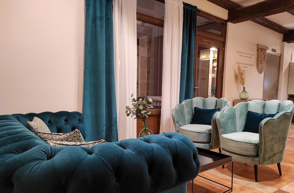 Hotel Arcos Catedral 14/24