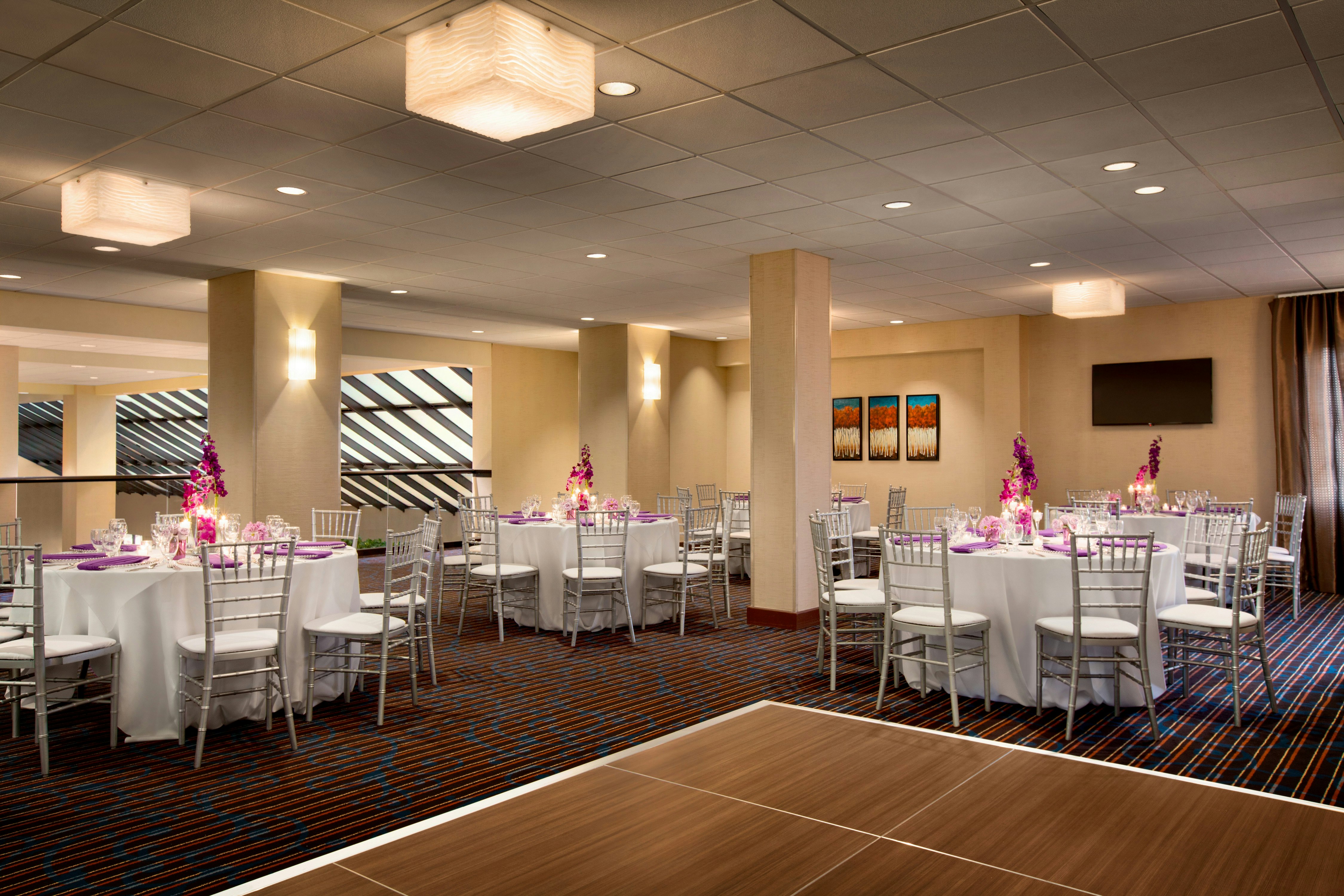 Embassy Suites by Hilton Santa Clara Silicon Valley 37/45