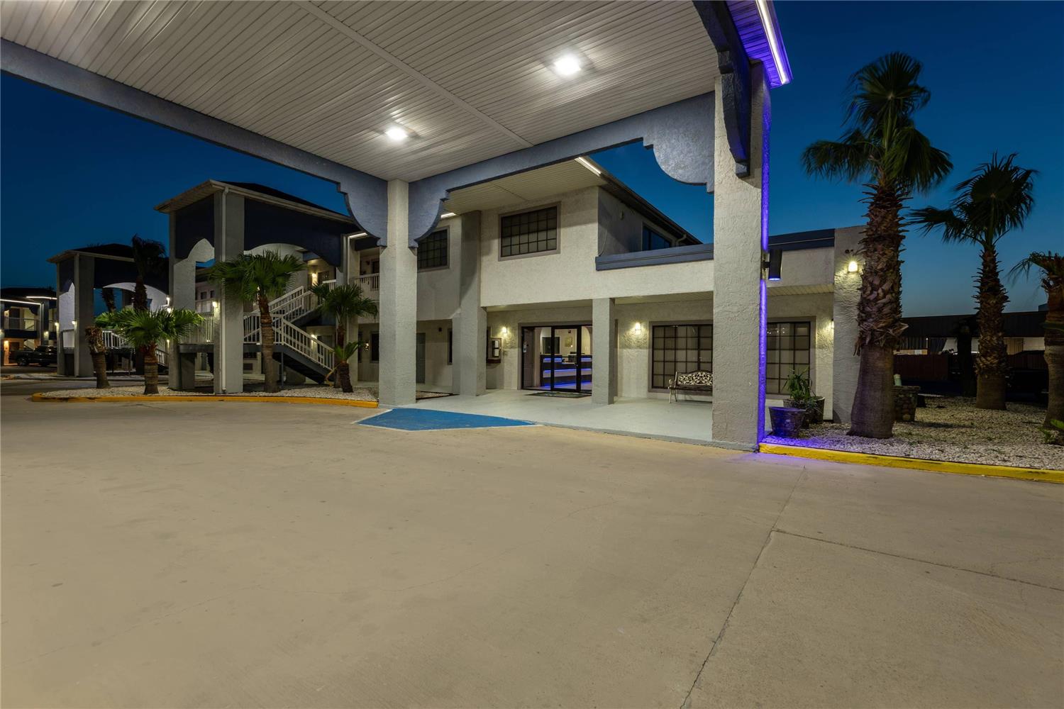 Quality Inn & Suites Rio Grande City, TX 35/39