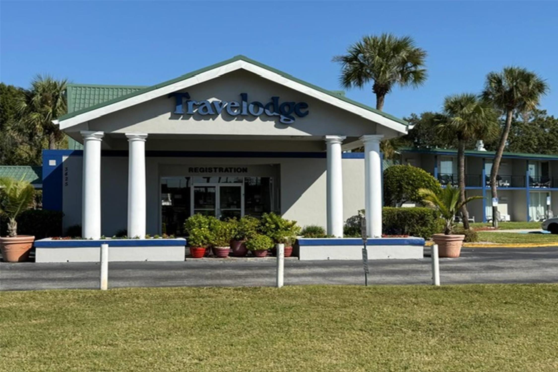 Travelodge By Wyndham Lakeland 10/55