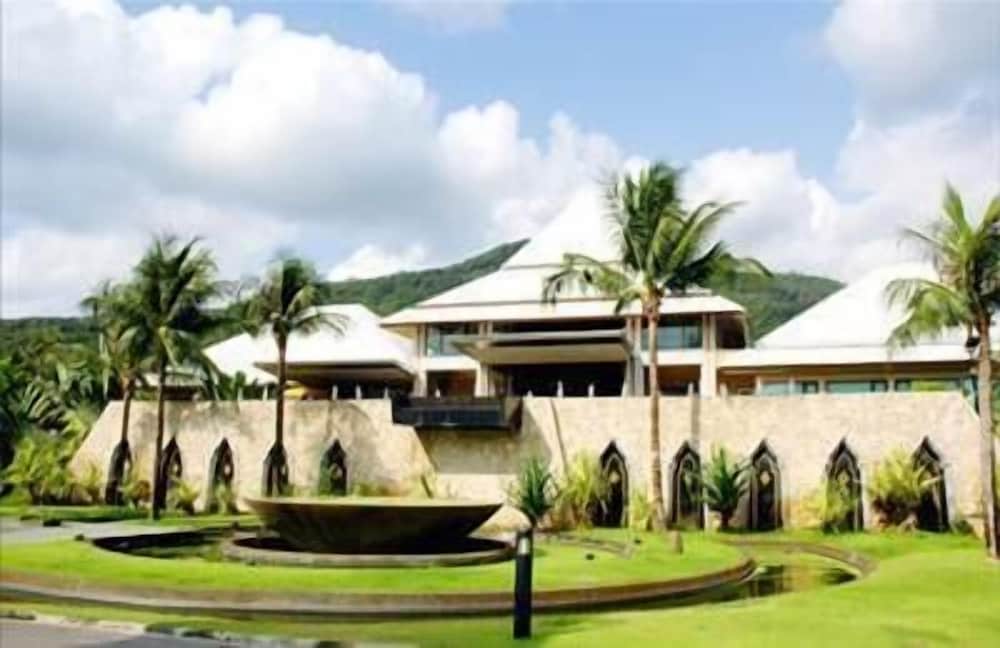 Boujis Boutique Resort 44/50
