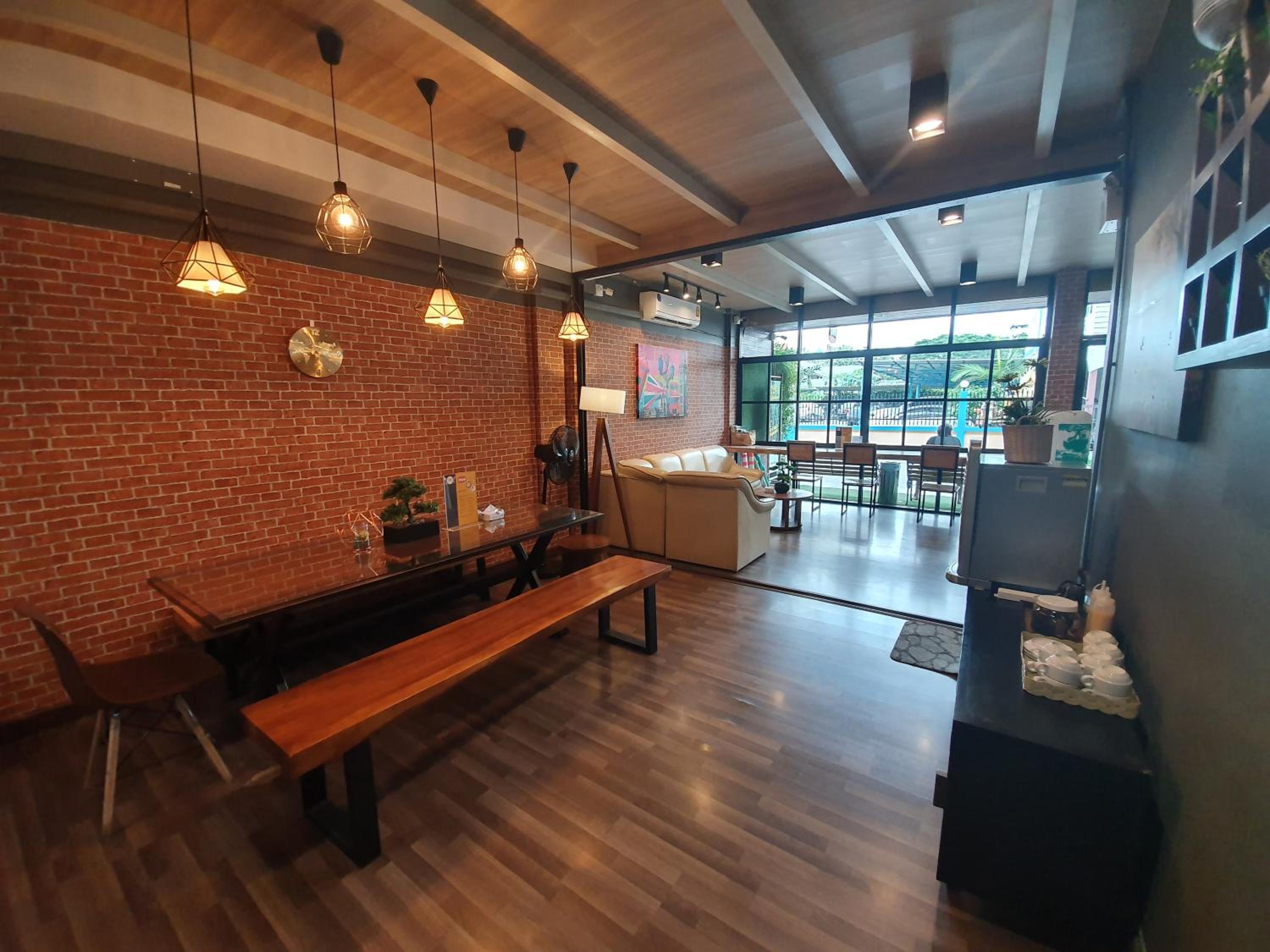 Chiang Mai Hipster Mini Hotel 5/84