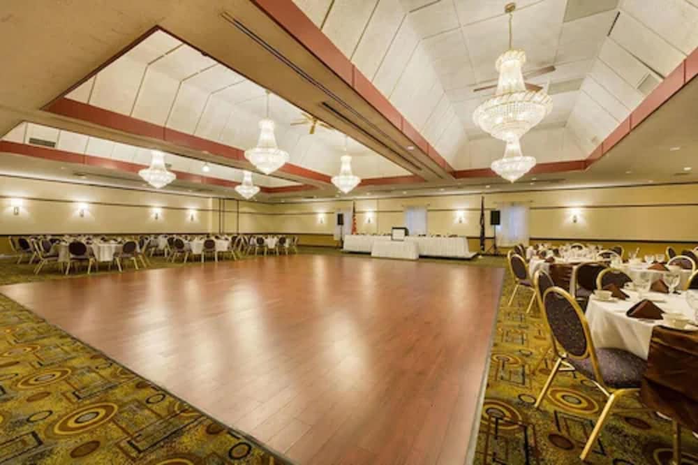 Inn at Lebanon 10/58