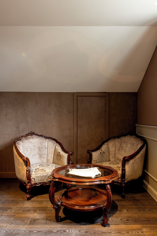 Best Western Residence Cour Saint Georges 39/56