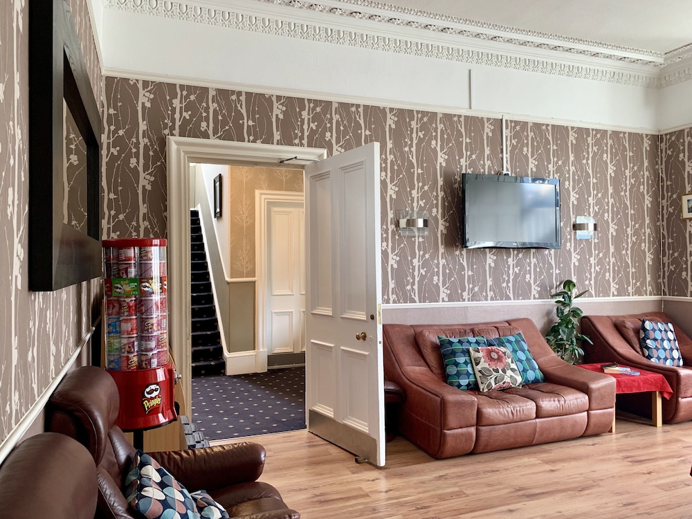 Northumberland Hotel 50/72