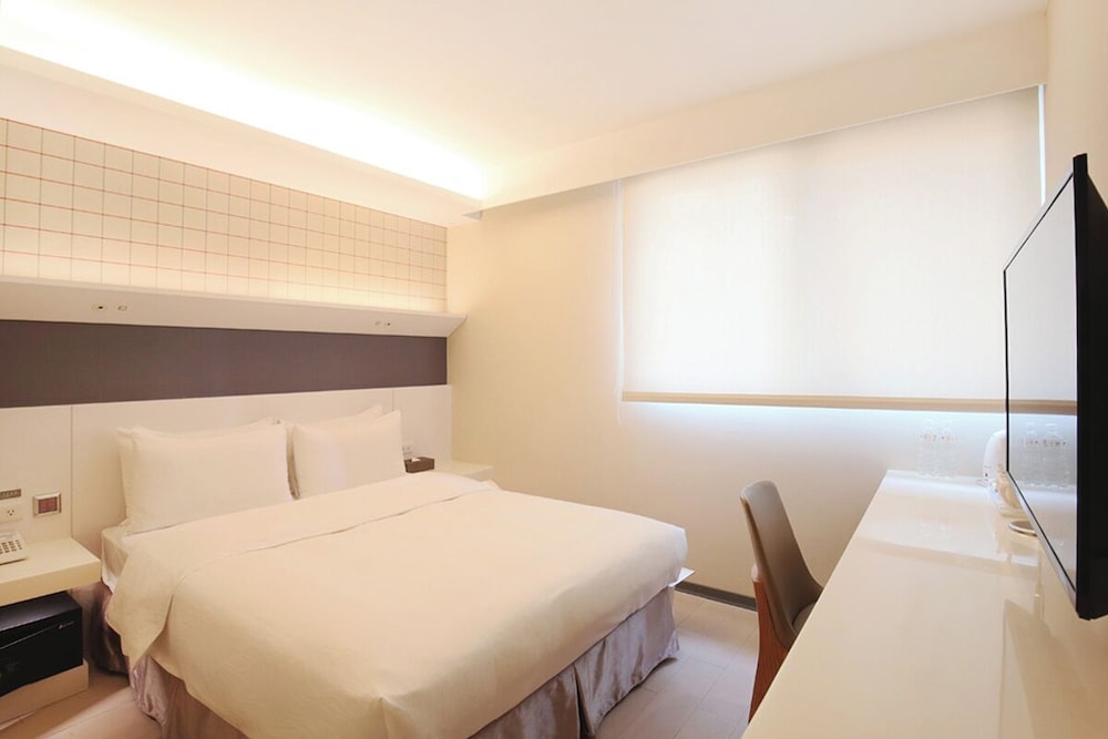STANDARD, DOUBLE BED