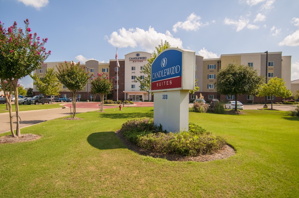 Candlewood Suites Flowood 36/39