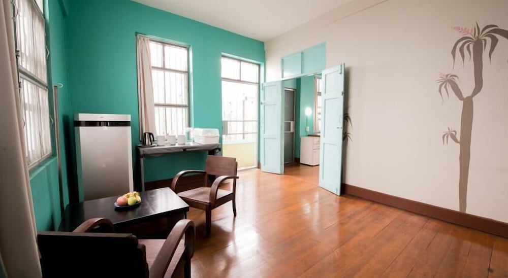 60 Bluehouse - Hostel 28/40