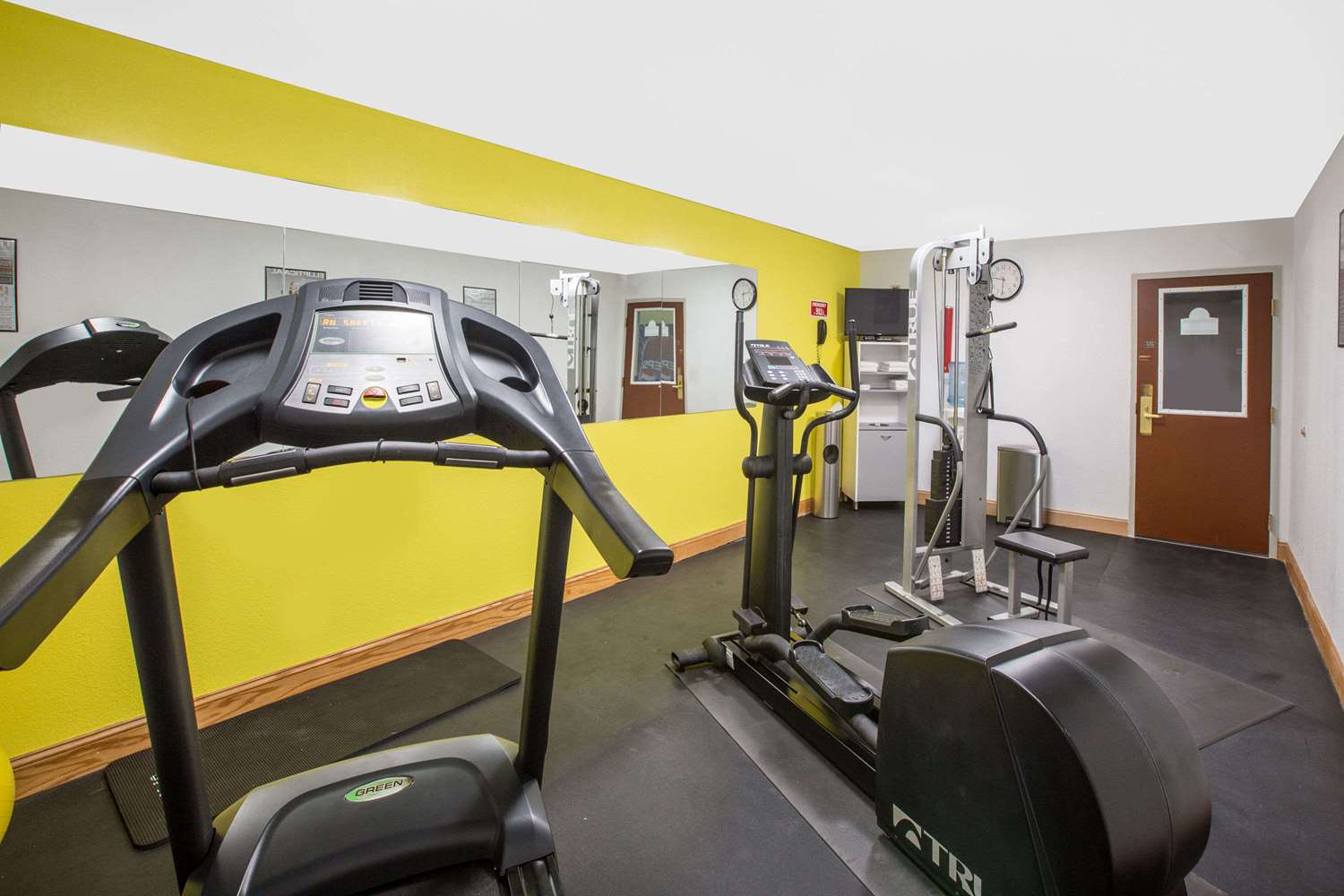 Days Inn by Wyndham Grand Island 12/24