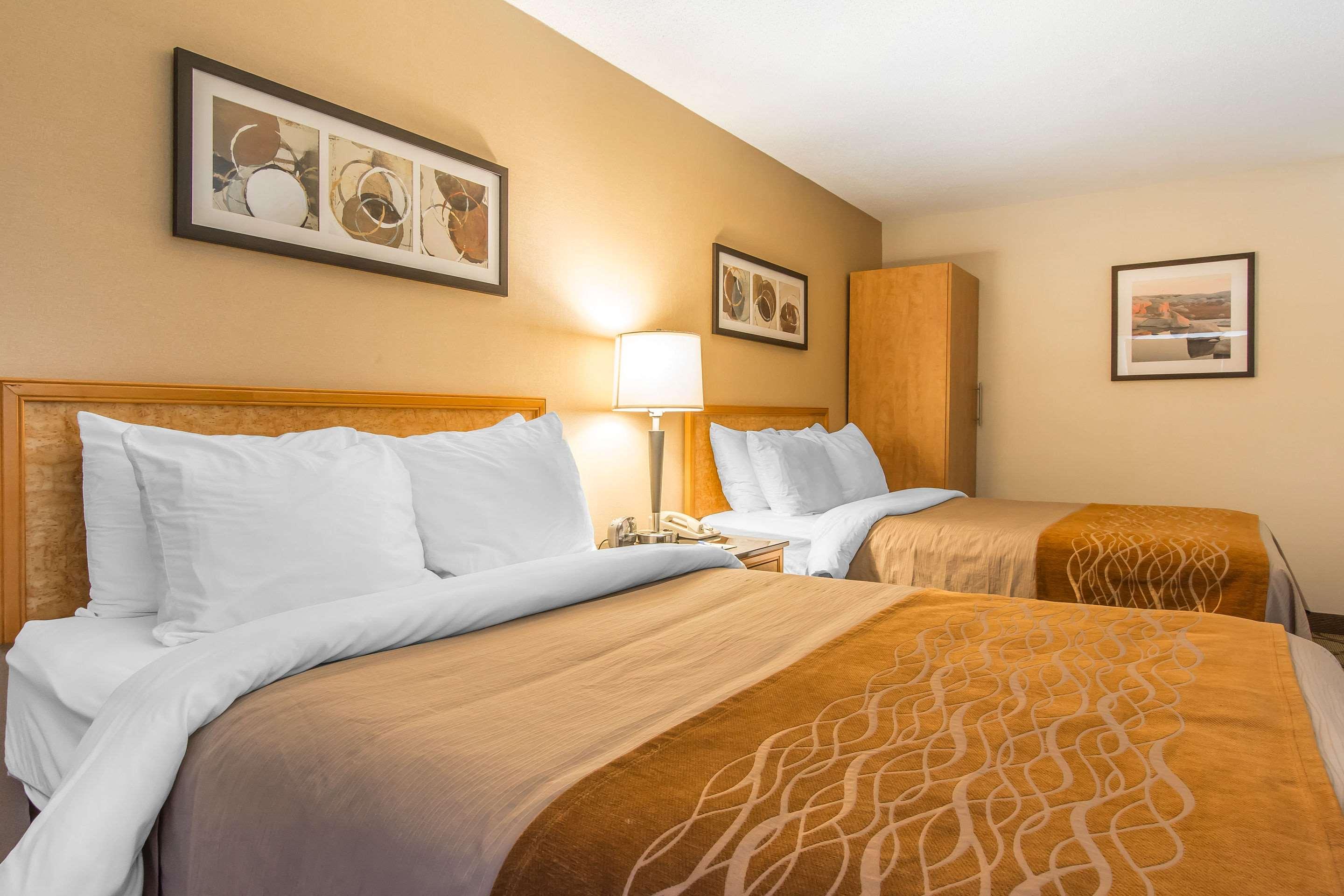 غرفة بسرير مزدوج، Comfort Inn Moncton Magnetic Hill 4/4