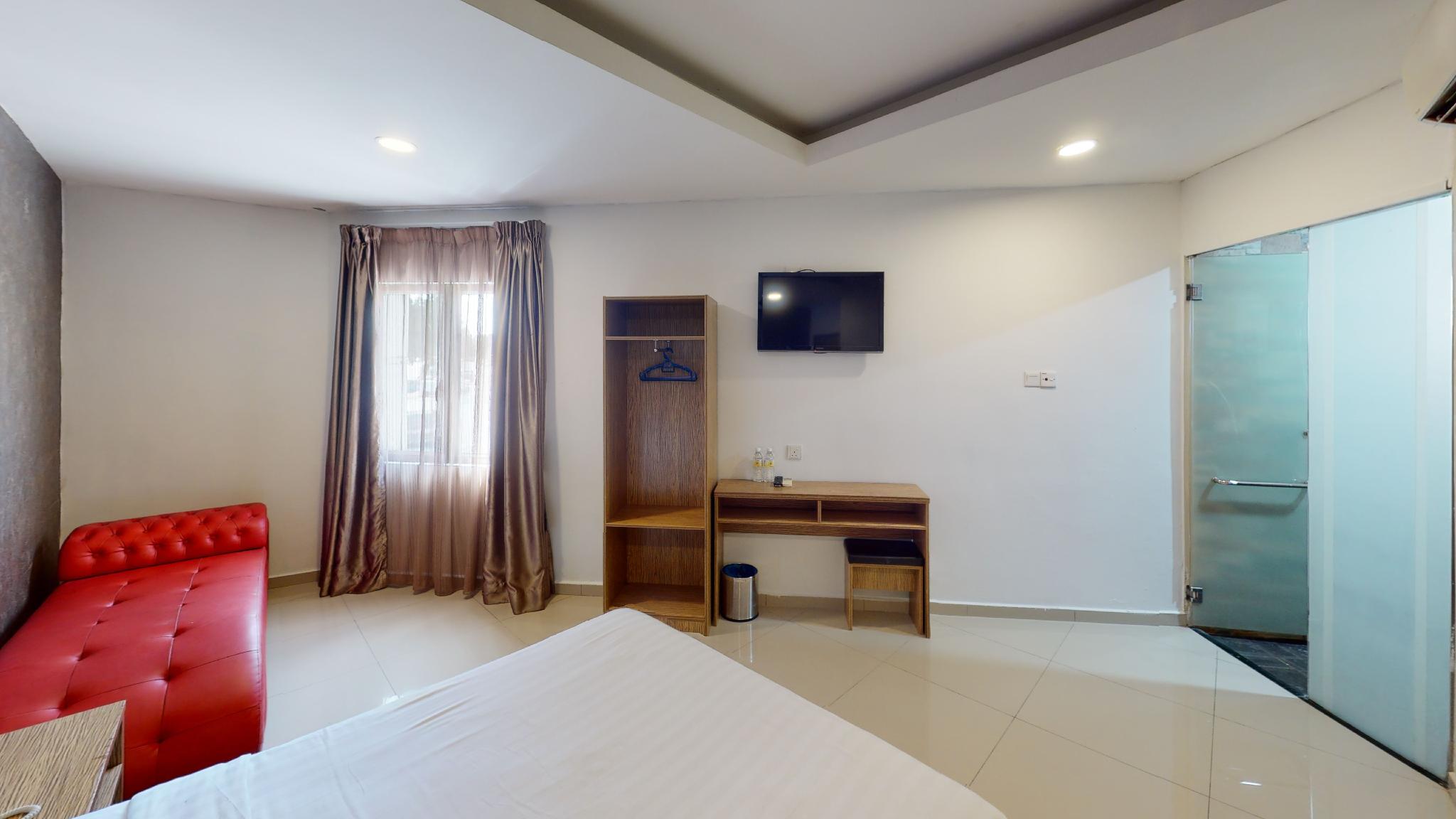 Premium, Queen Bed