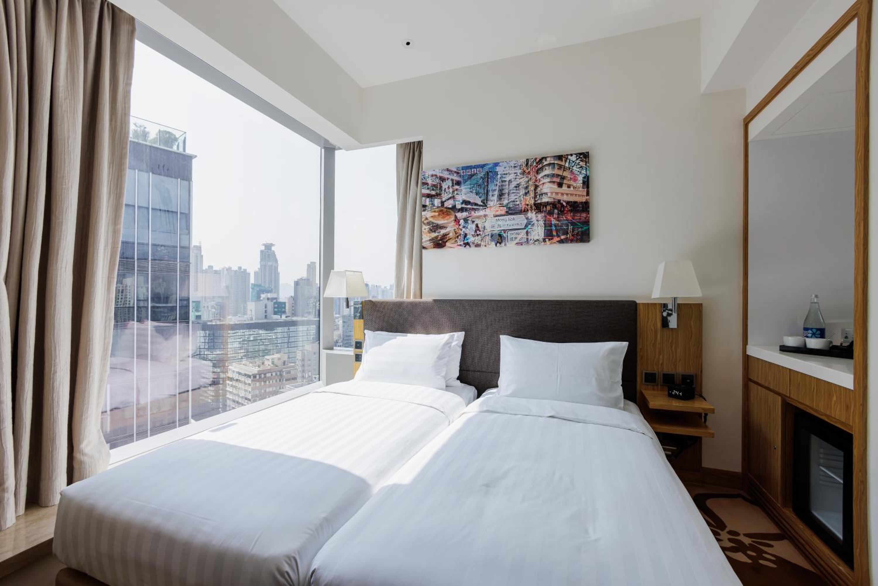 The Beacon Hongkong 22/50