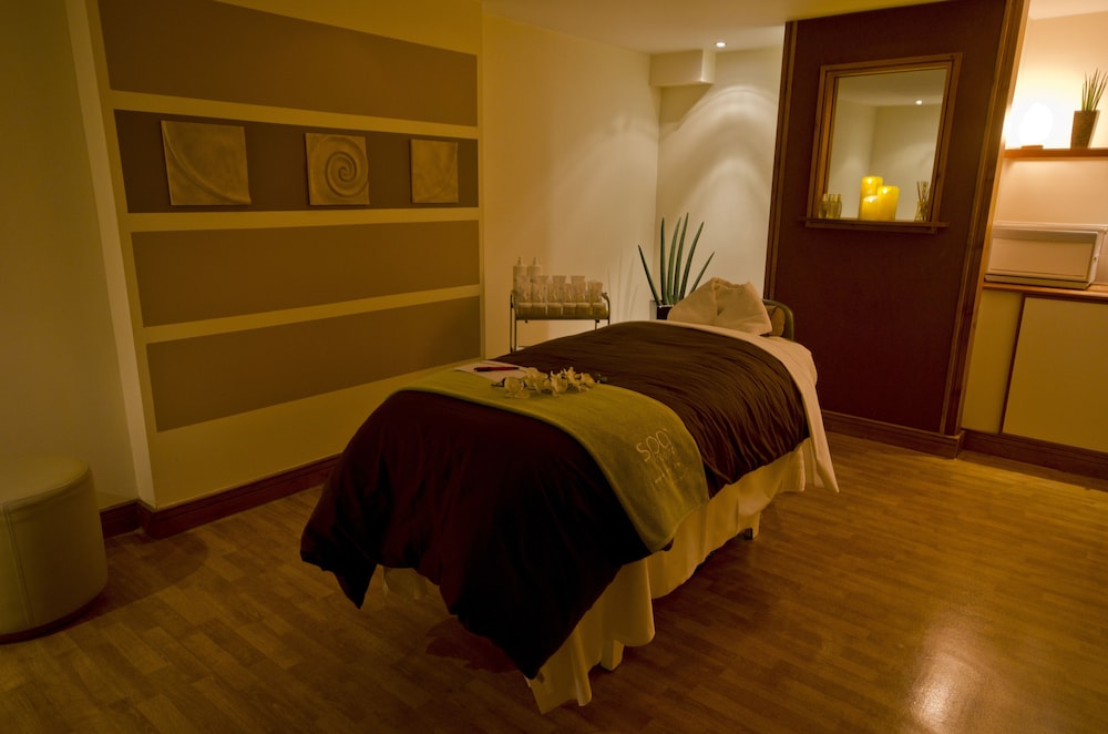 Mercure Sheffield St Paul's Hotel & Spa 35/77