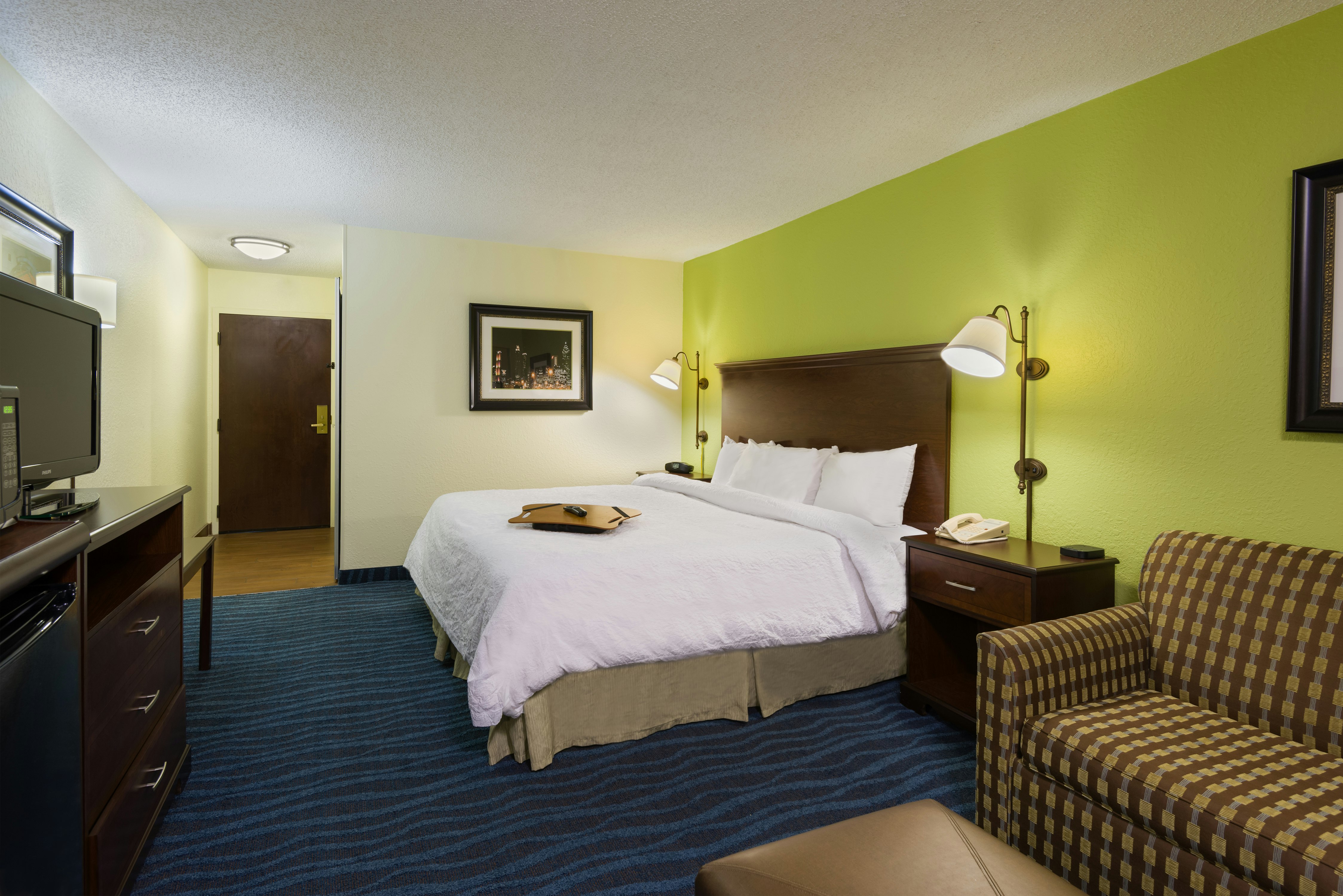 Hampton Inn Atlanta Perimeter Center 10/18
