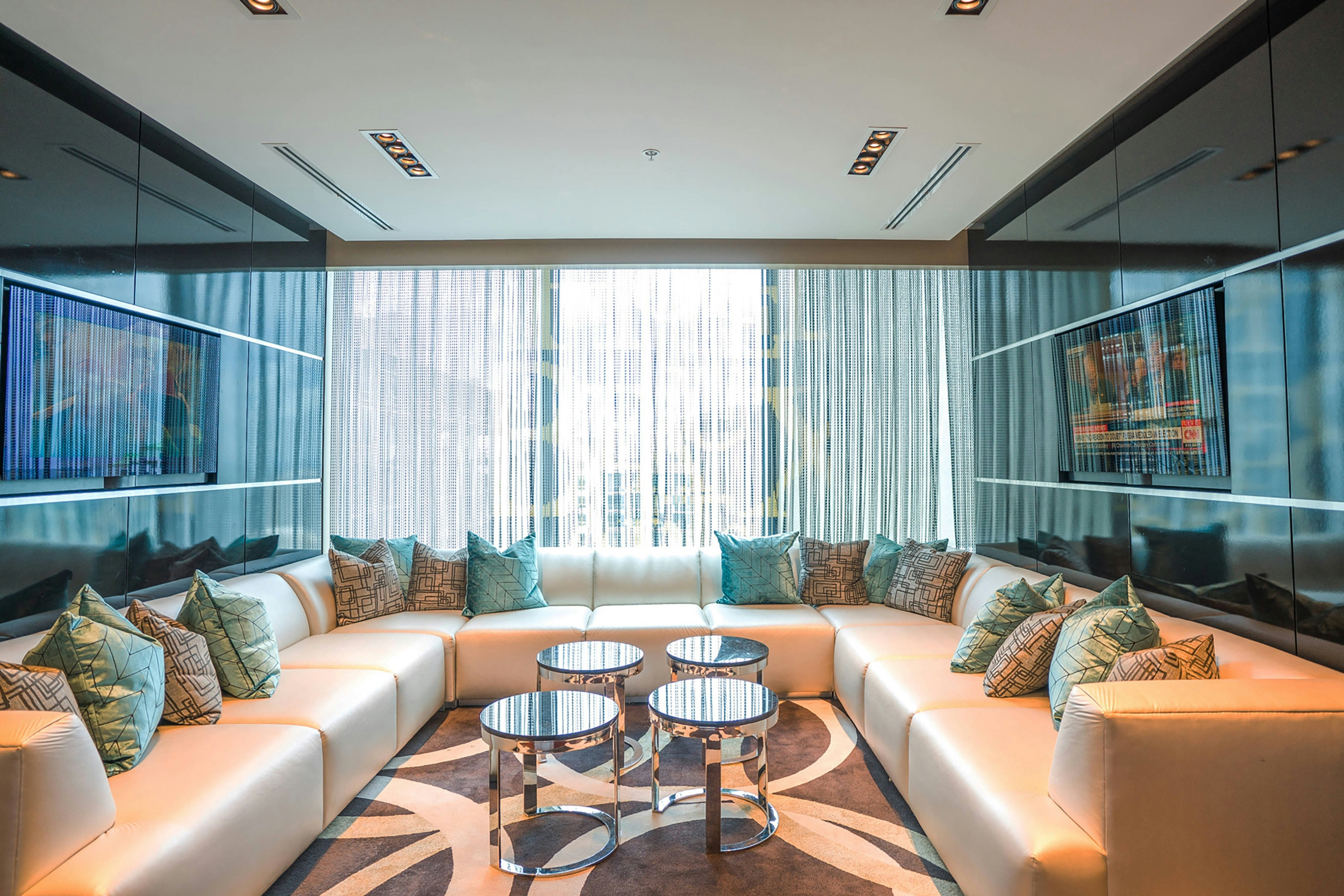 Hotel Beaux Arts Autograph Collection 9/24