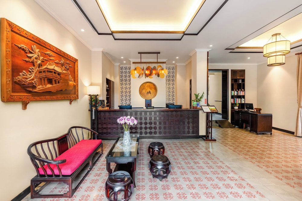 Laluna Hoi An Riverside Hotel & Spa 11/71