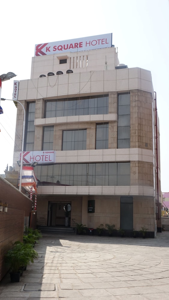 Fabhotel K-Sqaure Koyambedu 4/26