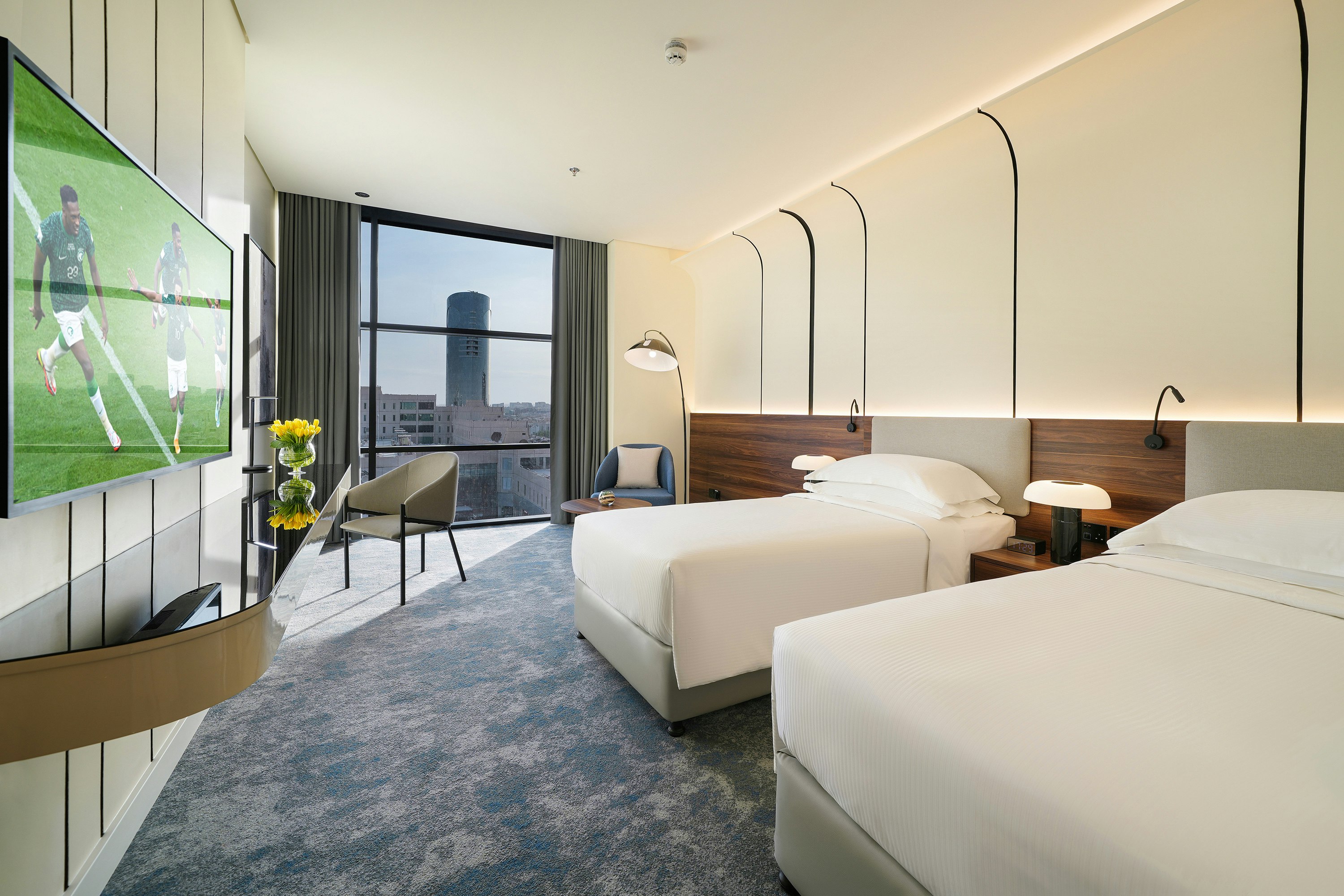 Twin Beds, Street View