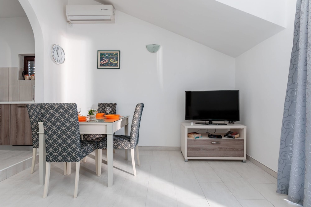 Apartments Miramar 22/48