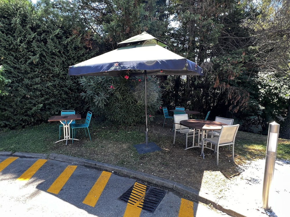 ibis budget Marseille Est Porte d'Aubagne 15/23