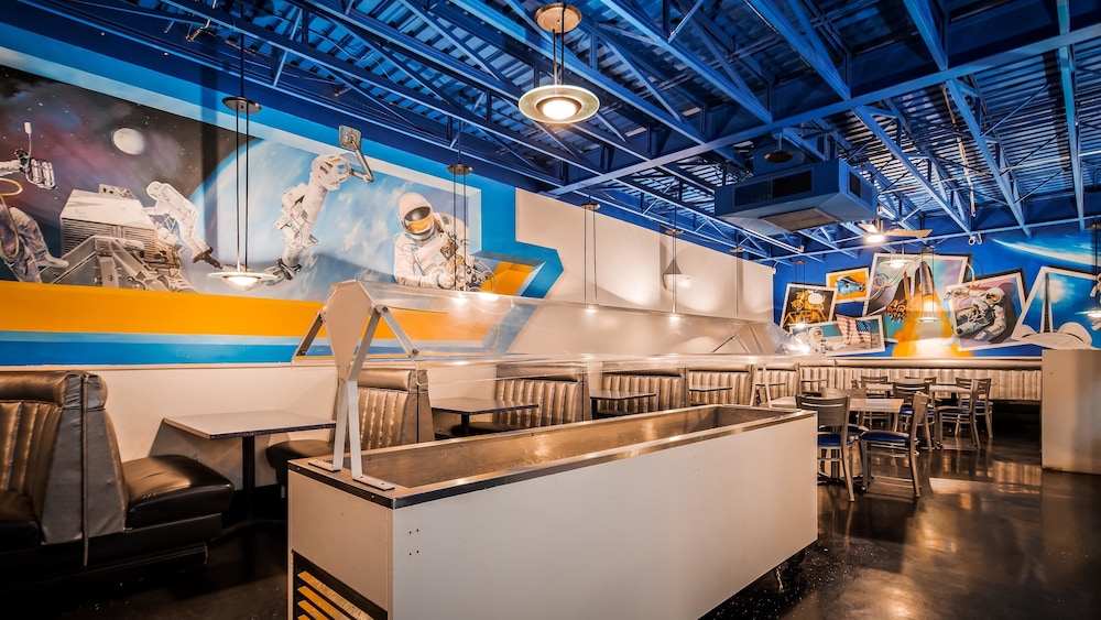 Best Western Space Age Lodge 17/25