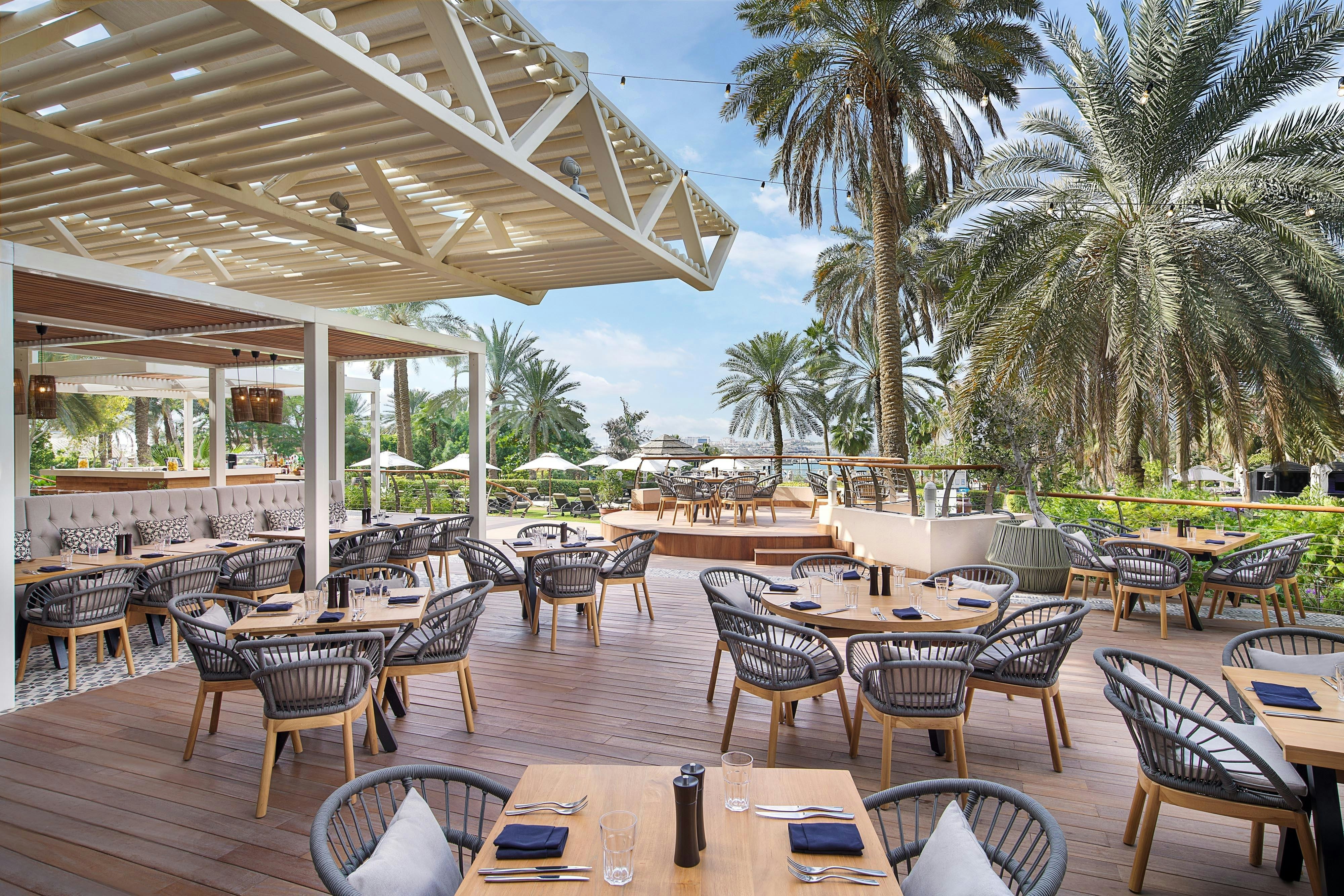 Le Meridien Mina Seyahi Beach Resort & Waterpark 37/53