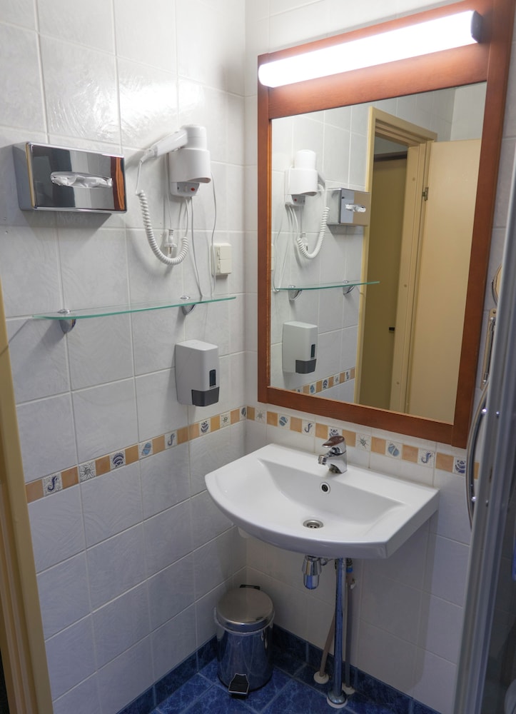 Tahetorni Hotel 32/37