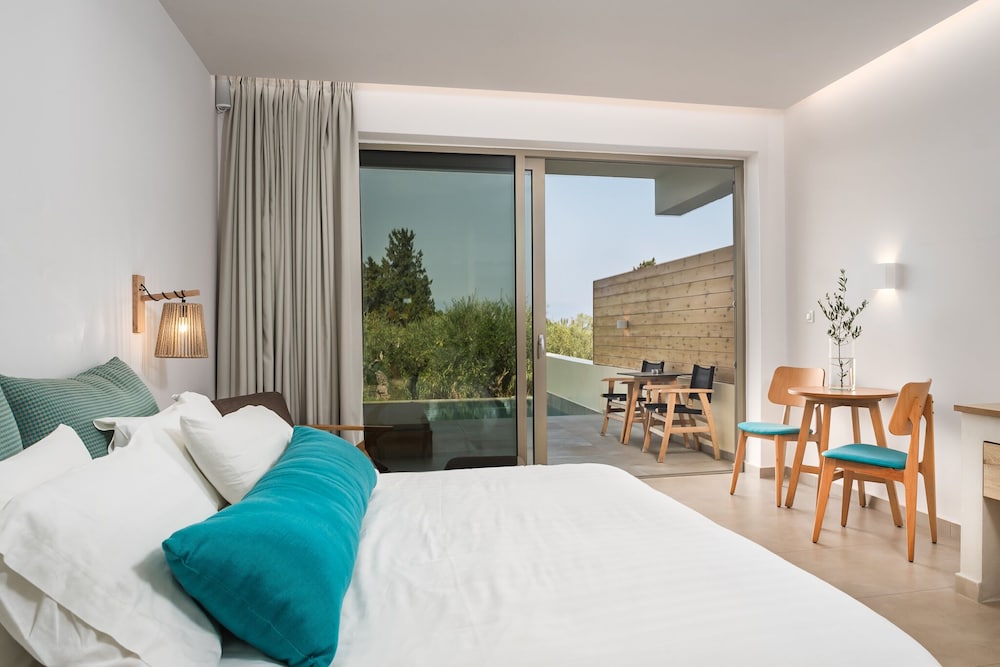 Tsamis Zante Suites 29/86
