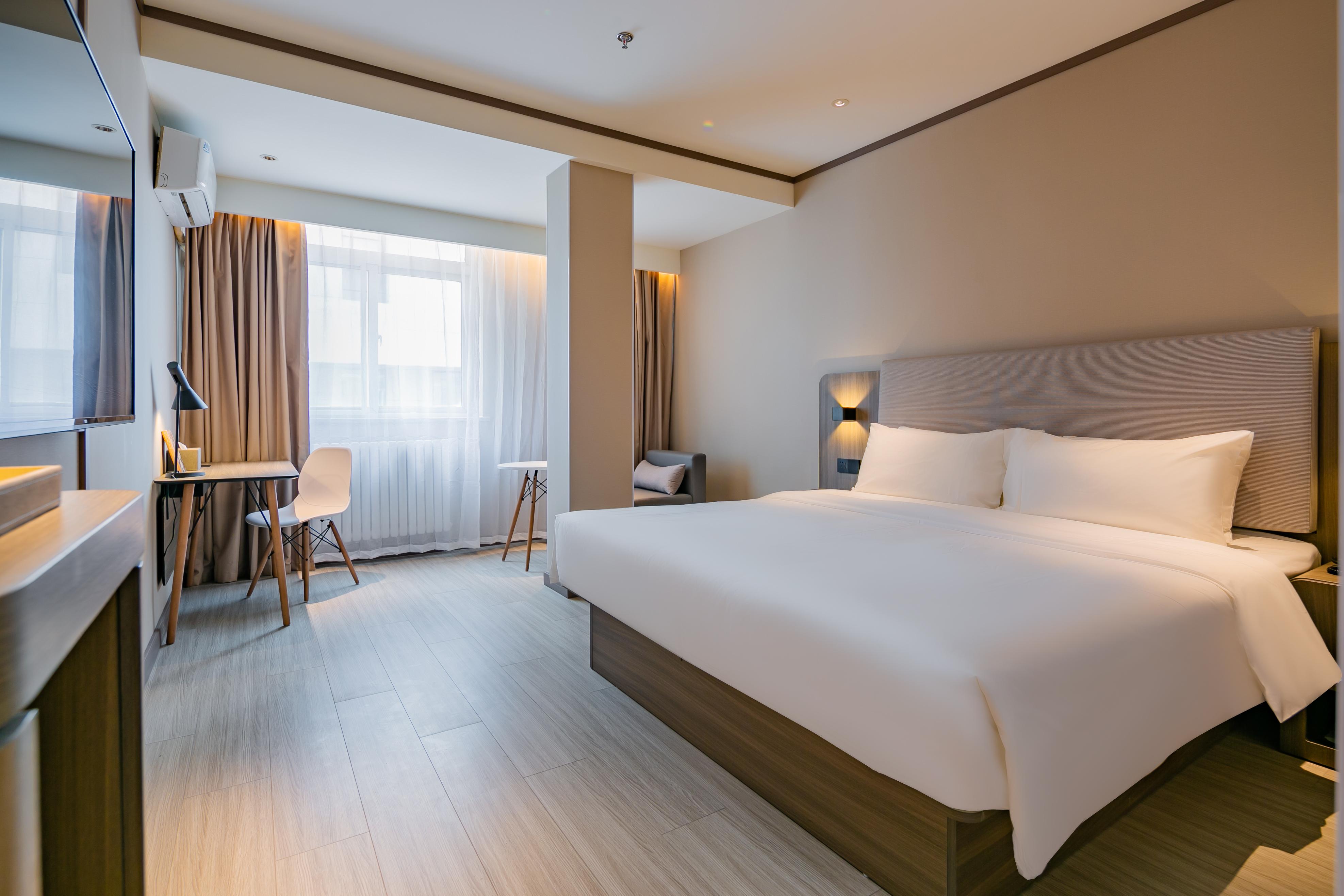 Hanting Hotel Xi'an Datang Furong Garden 9/39