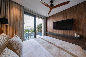 Deluxe, Suite, King Bed