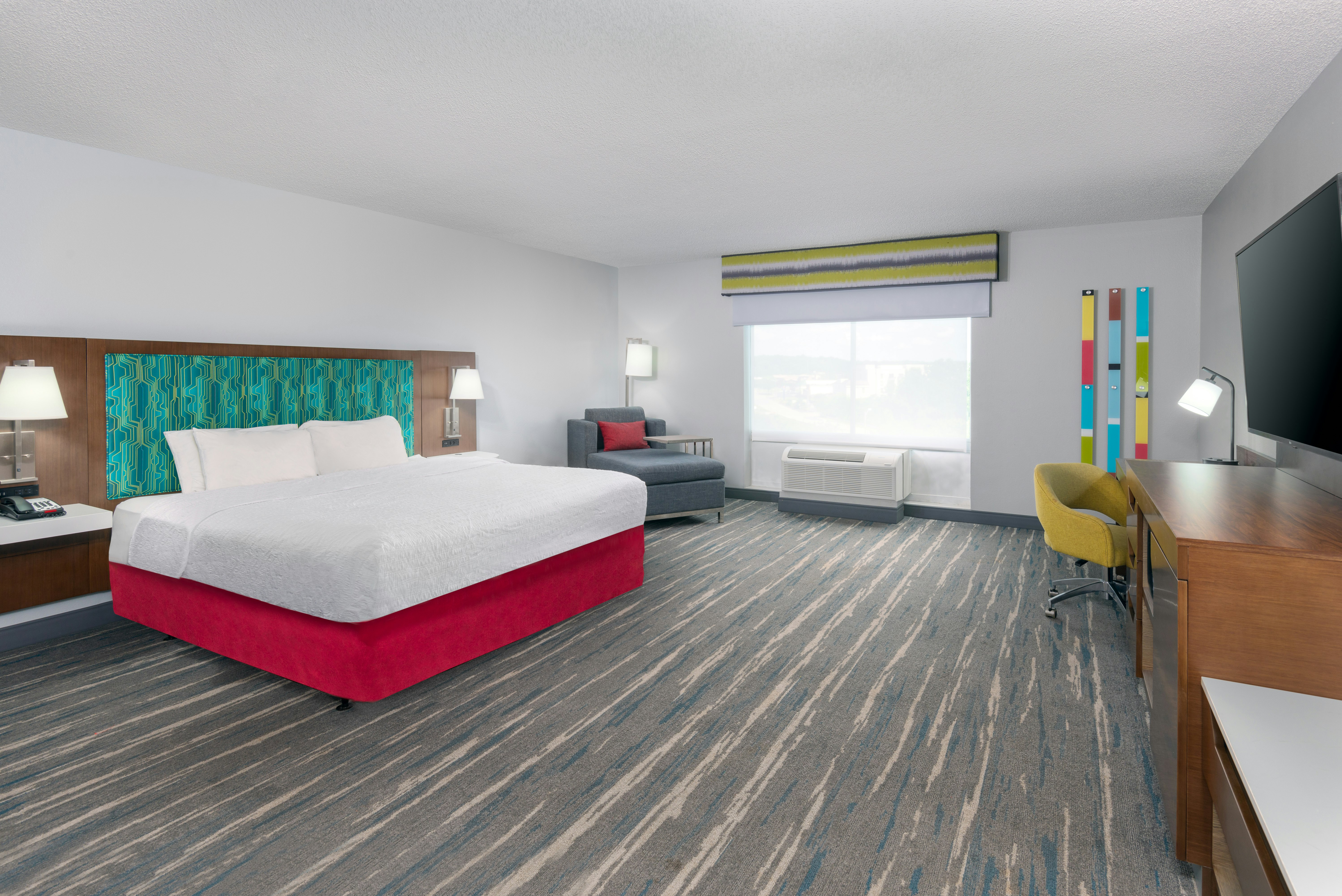 ROOM, KING BED, ACCESSIBLE