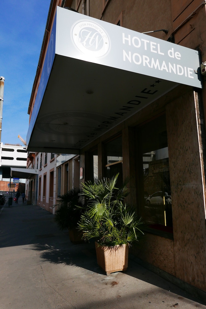 Hotel de Normandie 3/45