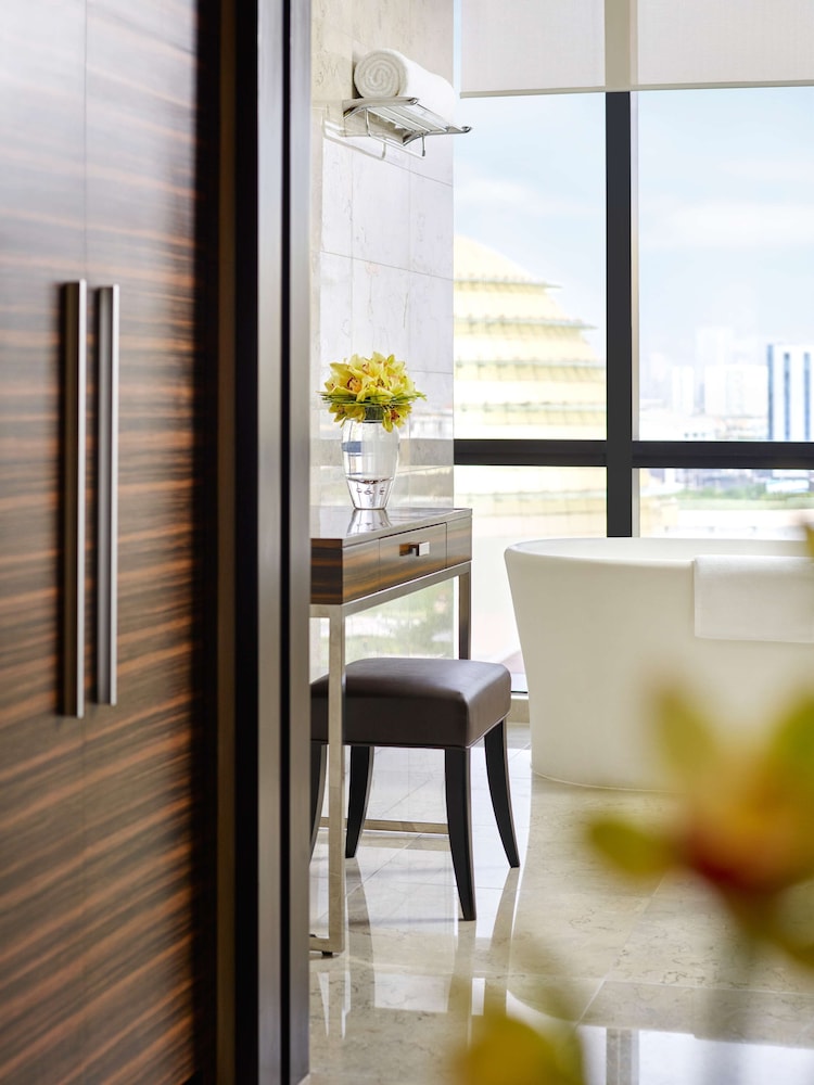 Hyatt Regency Manila City of Dreams 40/68
