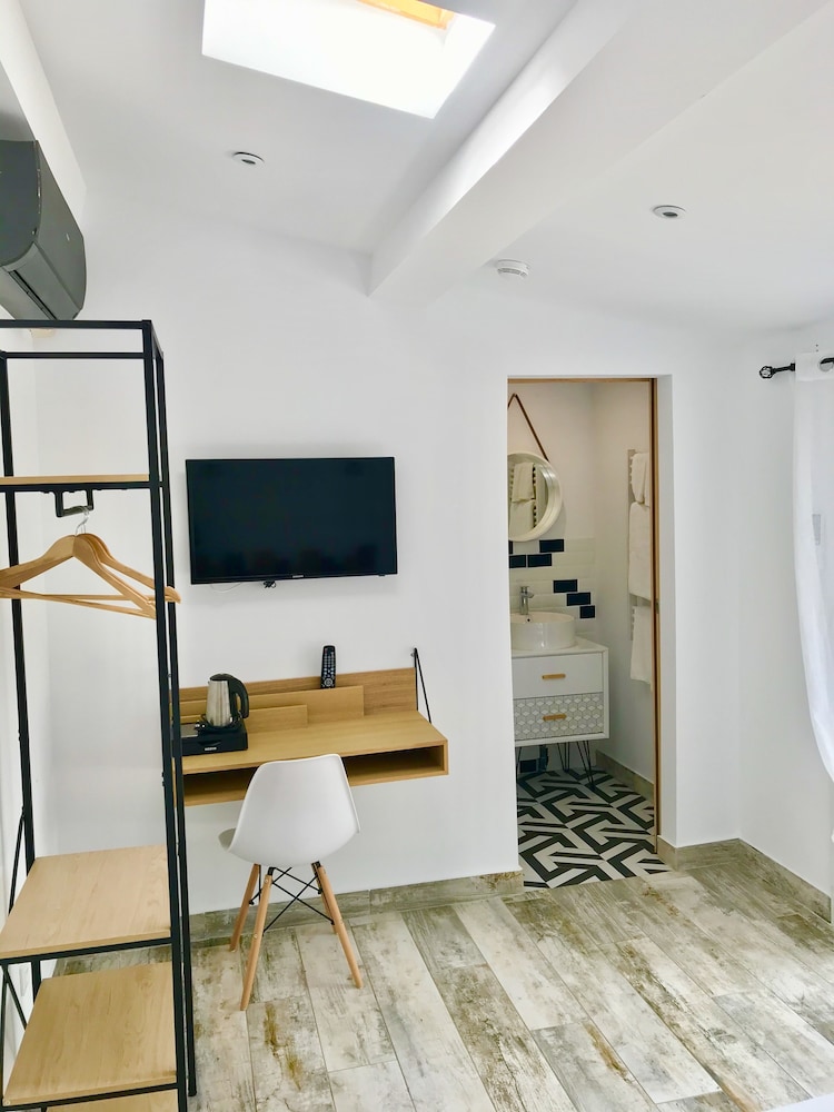 Hôtel Du Joli Bois 38/50
