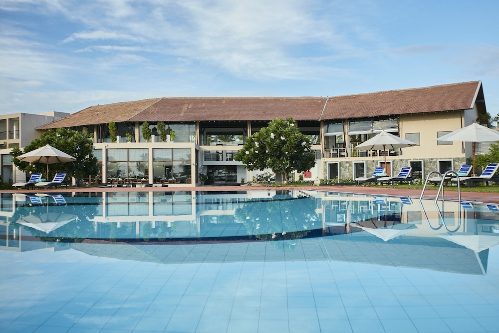 The Calm Resort and Spa in PASSEKUDAH