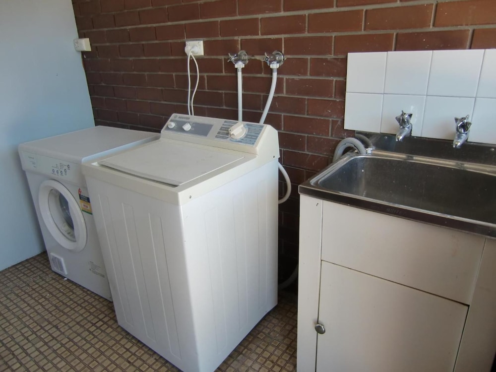 Bairnsdale Kansas City Motel 21/30