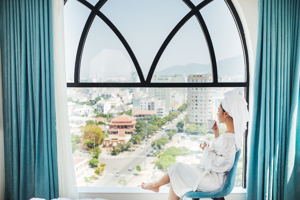 Adaline Hotel & Suite 57/62