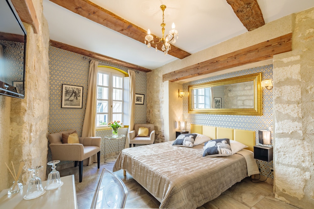 Hotel La Suite 21/75